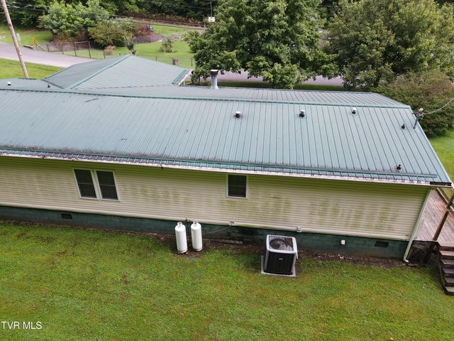 2004 Derby Road, Appalachia, VA 24216