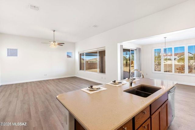 60982 E Arroyo Grande Drive, Oracle, AZ 85623