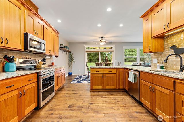 25511 70th Avenue NE, Arlington, WA 98223