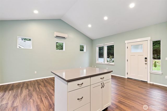 25511 70th Avenue NE, Arlington, WA 98223