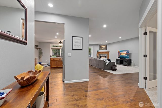 25511 70th Avenue NE, Arlington, WA 98223