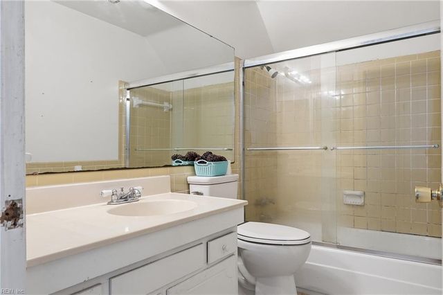 5828 Bradley AVE, Norfolk, VA 23518