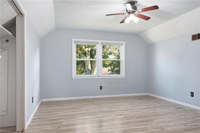 5828 Bradley AVE, Norfolk, VA 23518