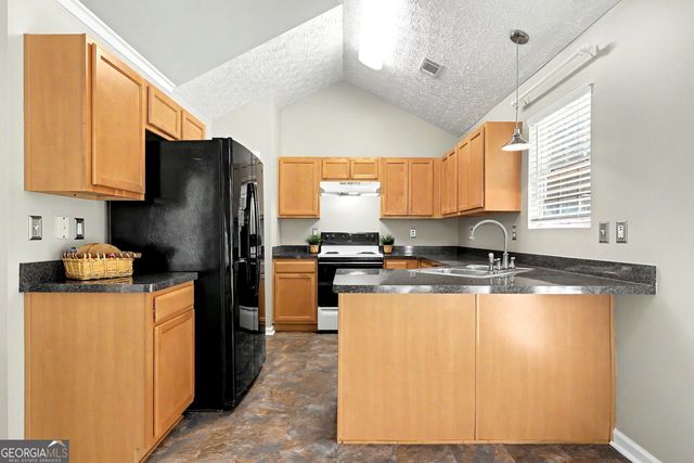 33 Tanager Court, Monticello, GA 31064