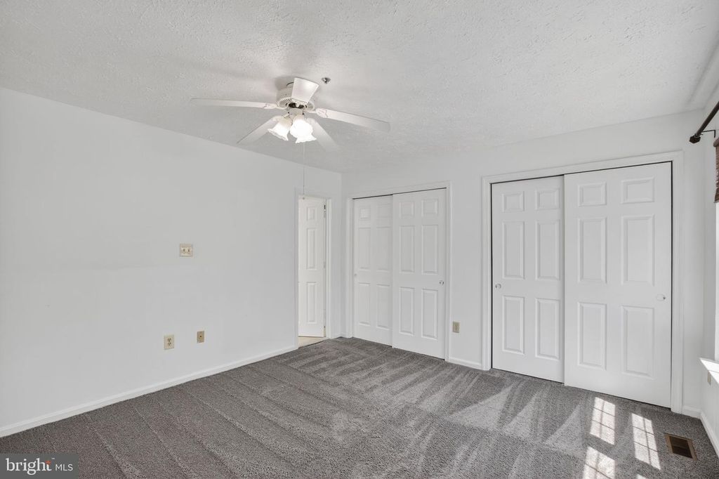 Image 12 of property listing at 5314 HALIBUT PL, Waldorf, MD 20603