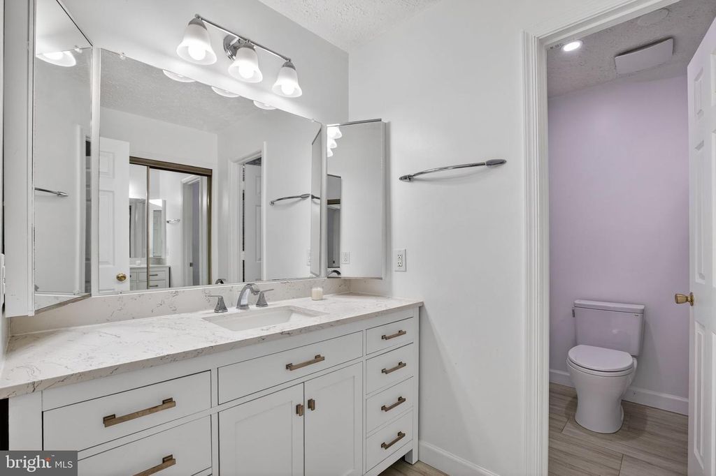 Image 13 of property listing at 5314 HALIBUT PL, Waldorf, MD 20603