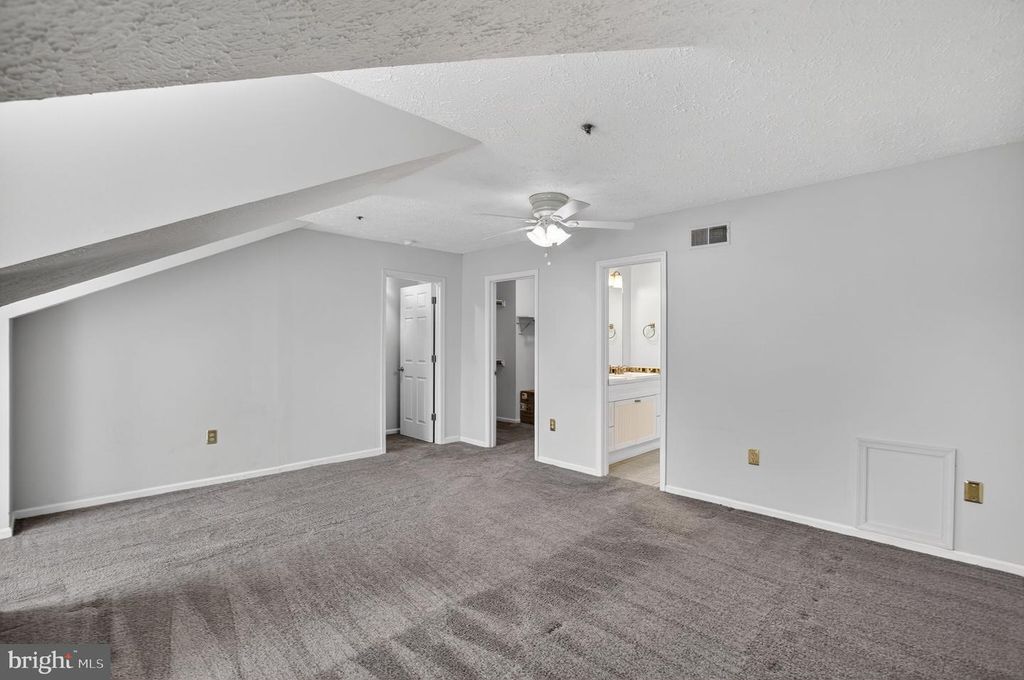 Image 15 of property listing at 5314 HALIBUT PL, Waldorf, MD 20603