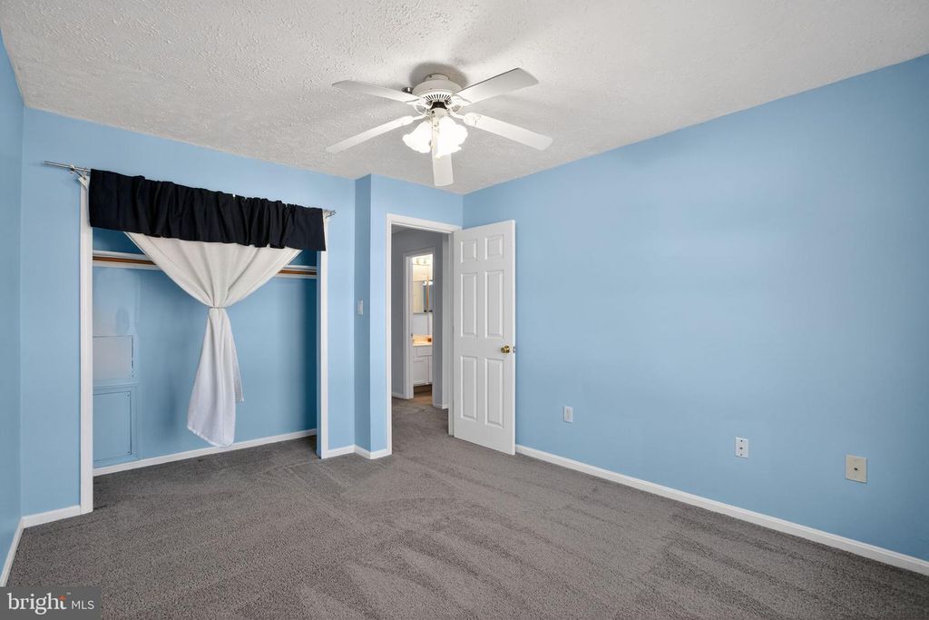 Image 21 of property listing at 5314 HALIBUT PL, Waldorf, MD 20603