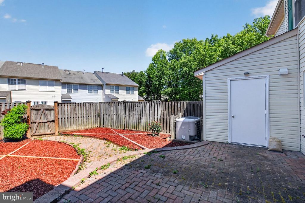 Image 30 of property listing at 5314 HALIBUT PL, Waldorf, MD 20603