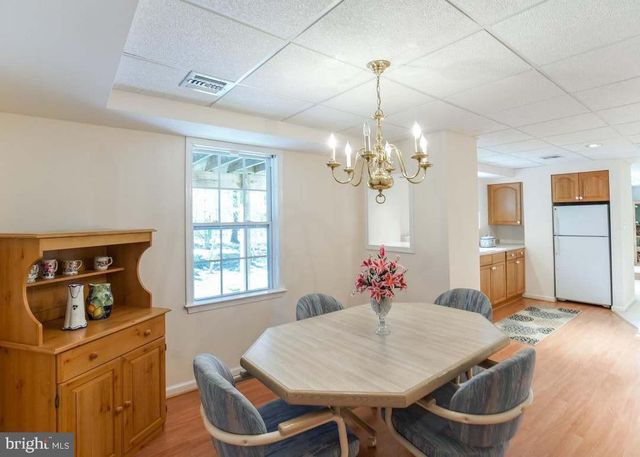 9720 HOLLOWAY HILL CT, Potomac, MD 20854