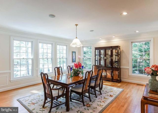 9720 HOLLOWAY HILL CT, Potomac, MD 20854