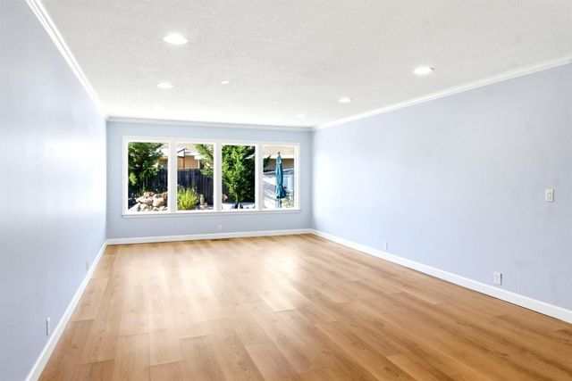 6401 Teal Way, Carmichael, CA 95608