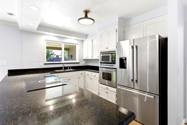 6401 Teal Way, Carmichael, CA 95608