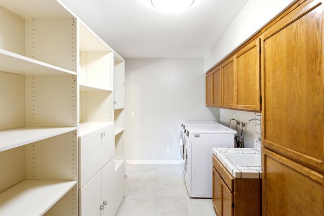 6401 Teal Way, Carmichael, CA 95608
