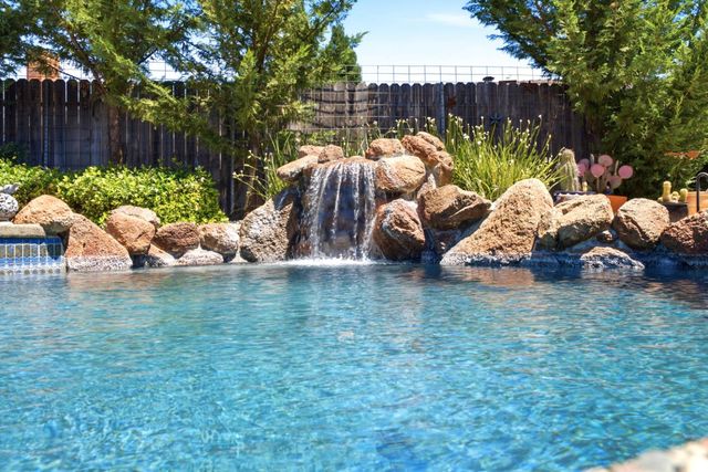 6401 Teal Way, Carmichael, CA 95608