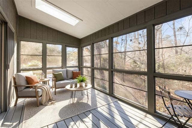 606 Thornwood Road, Jamestown, NC 27282