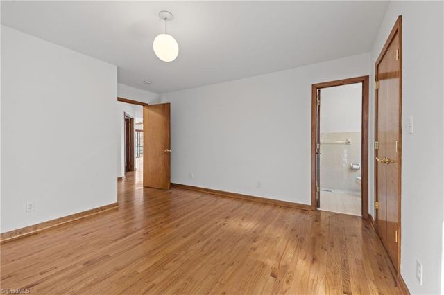 606 Thornwood Road, Jamestown, NC 27282