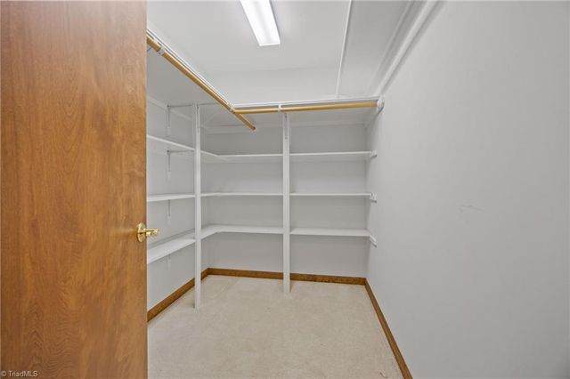 606 Thornwood Road, Jamestown, NC 27282