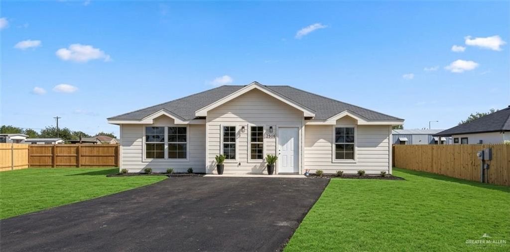 2808 Longhorn Drive, Weslaco, TX 78596