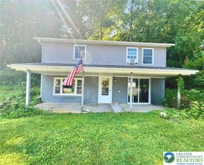 345 Icehouse Lane, Hamilton Twp, PA 18353