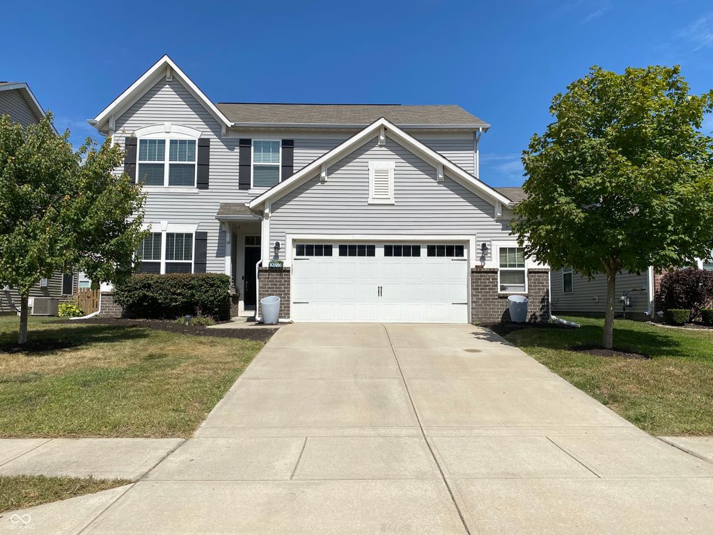 10586 Glenwyck Place, Noblesville, IN 46060