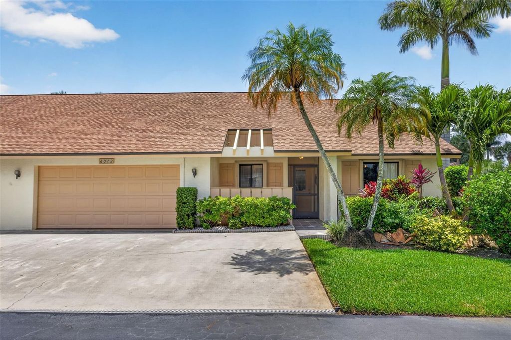 6072 HUNTINGTON WOODS DRIVE 17, Naples, FL 34112