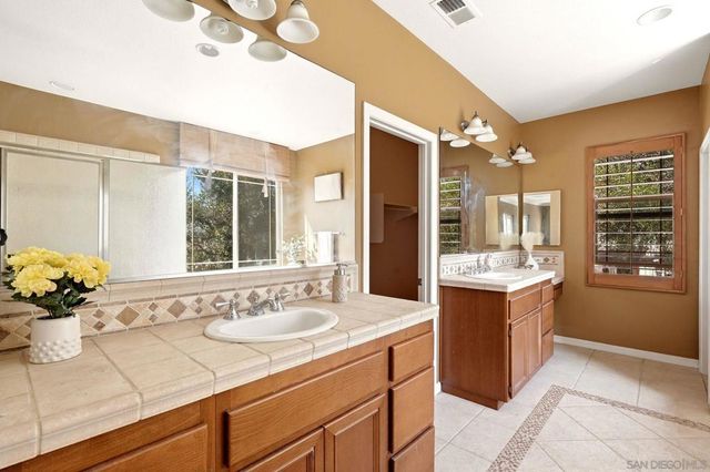 1587 Wishing Star Dr., Chula Vista, CA 91915