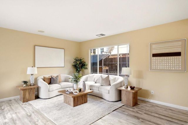 1587 Wishing Star Dr., Chula Vista, CA 91915