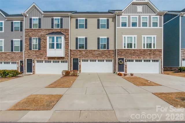 411 Lahinch Drive, Tega Cay, SC 29708