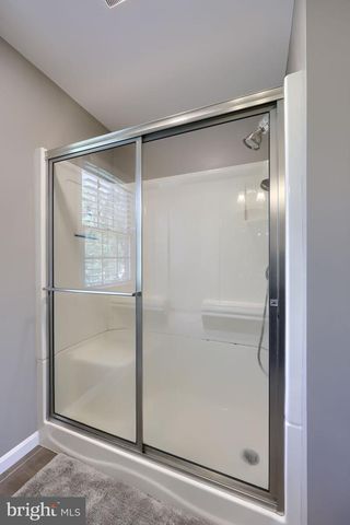 1 CARRIAGE LN, Ephrata, PA 17522