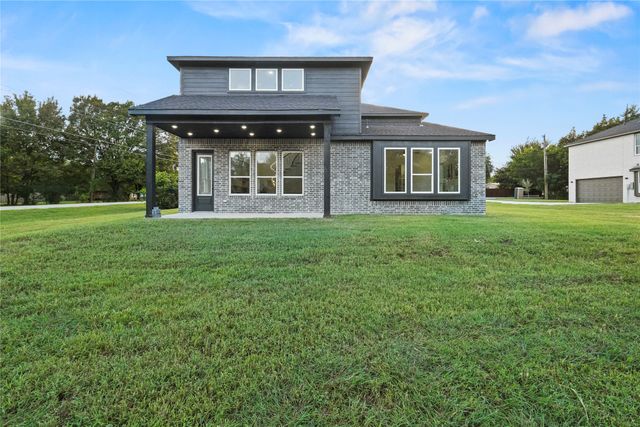 600 Peggs Street, Desoto, TX 75115