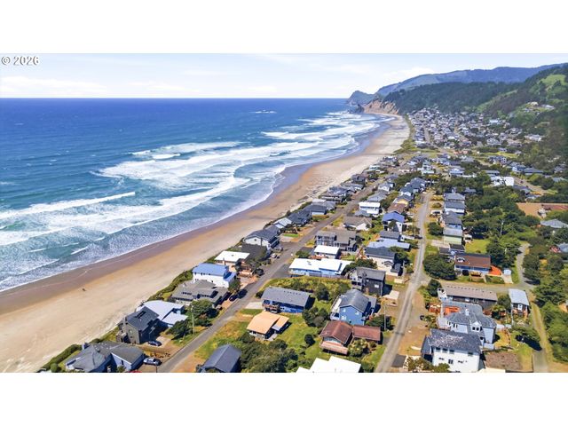 5146 Nw JETTY Ave, Lincoln City, OR 97367