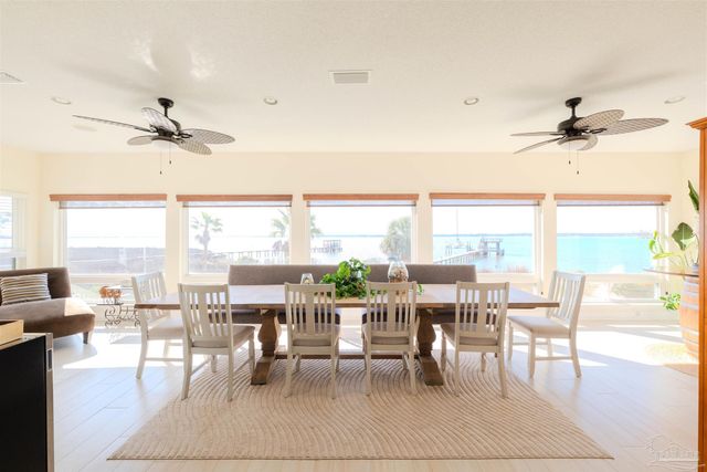 4501 Bayside Dr, Milton, FL 32583