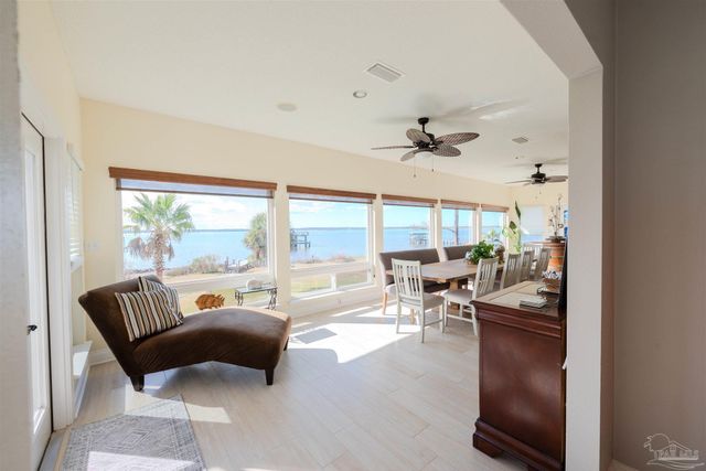 4501 Bayside Dr, Milton, FL 32583