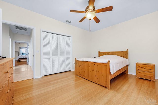 4501 Bayside Dr, Milton, FL 32583