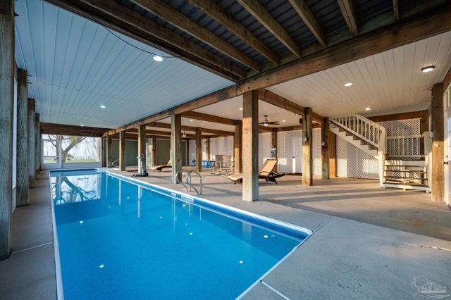 4501 Bayside Dr, Milton, FL 32583