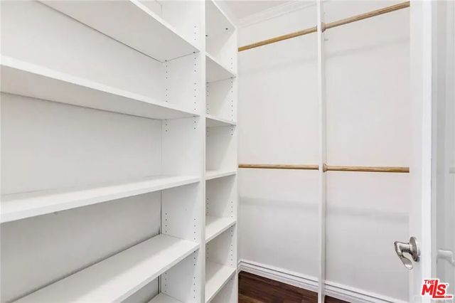 13201 Bloomfield Street, Sherman Oaks, CA 91423