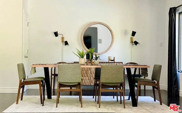 13201 Bloomfield Street, Sherman Oaks, CA 91423