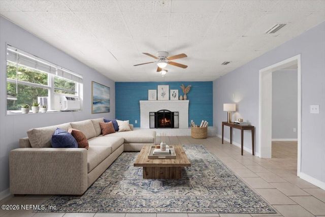 11634 MARINA Drive, Jacksonville, FL 32246