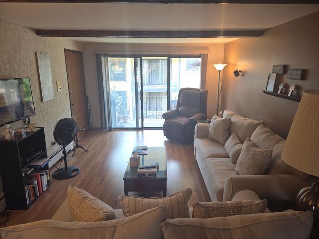 2041 N Harlem Avenue 3E, Chicago, IL 60707