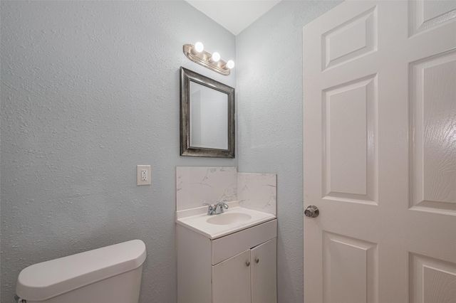 4906 Larkspur Street, Houston, TX 77033