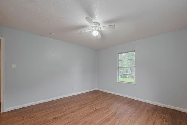4906 Larkspur Street, Houston, TX 77033