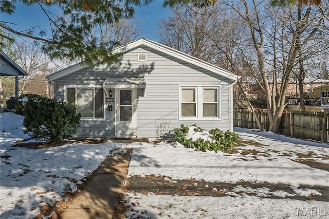 10267 Niblic Drive, Overland, MO 63114