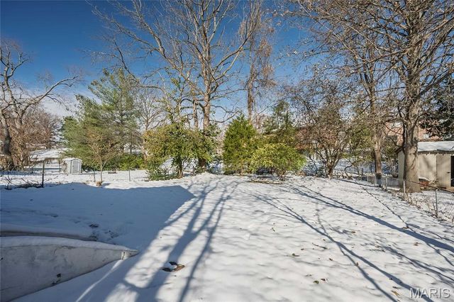 10267 Niblic Drive, Overland, MO 63114