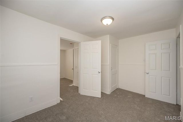 10267 Niblic Drive, Overland, MO 63114