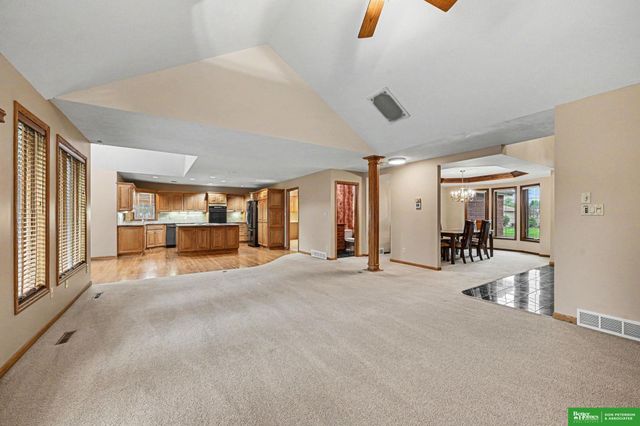2524 Park Place Drive, Fremont, NE 68025