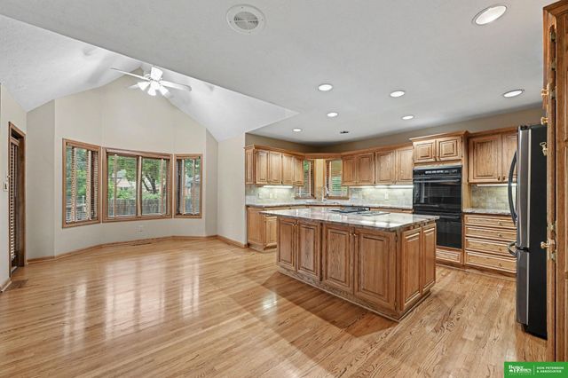 2524 Park Place Drive, Fremont, NE 68025