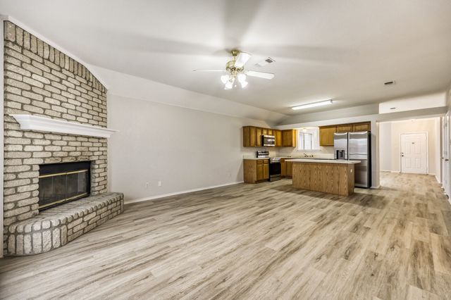 420 Overland Trail, Cedar Hill, TX 75104