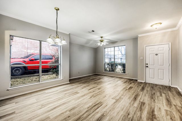 420 Overland Trail, Cedar Hill, TX 75104