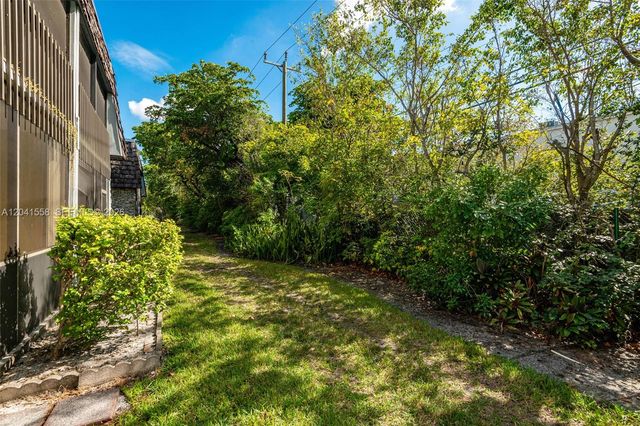 3101 Oakland Shores Drive H105, Oakland Park, FL 33309